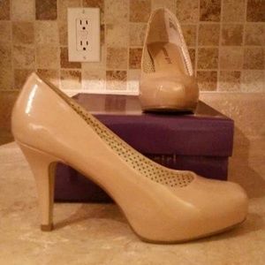 Madden Girl "Getta" nude heels